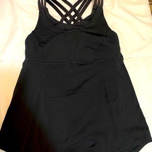 Lululemon workout top with build in sports bra